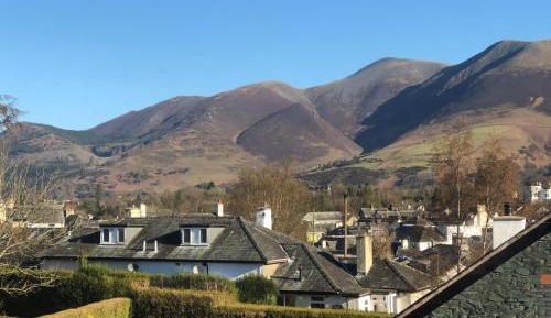 Double or Twin Room with Mountain View