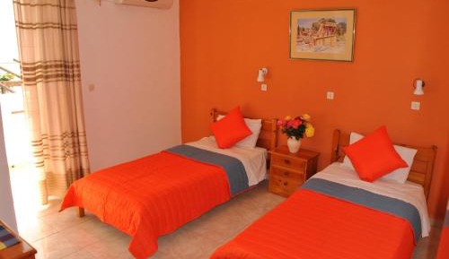 One-Bedroom Apartment (3 Adults)