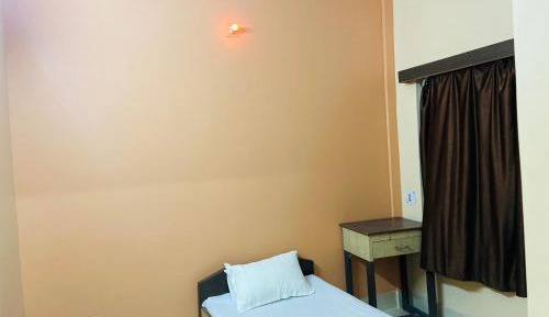Budget Single Room