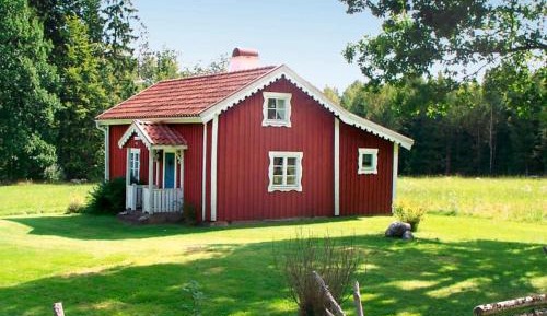 Two-Bedroom Holiday Home