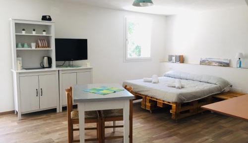 Quadruple Room with Private Bathroom