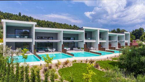 Suite with Private Pool