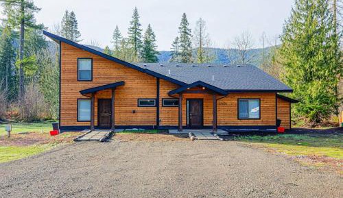 Three-Bedroom Chalet