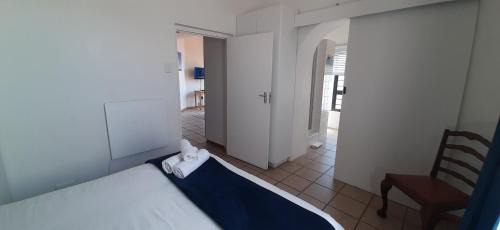 One-Bedroom Apartment with City View