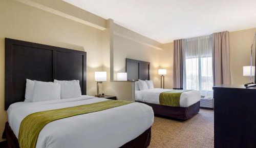 Queen Room with Two Queen Beds - Non-Smoking