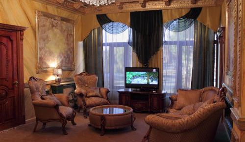 Presidential Suite