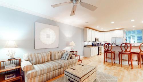 Four bedroom holiday home 