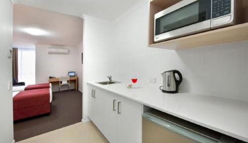 Studio Hotel Room
