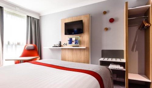 Standard Double Room with Free Hot Breakfast