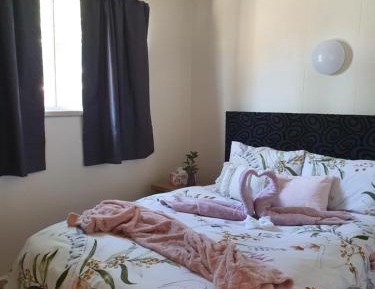 One-Bedroom Cabin
