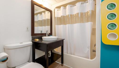 Two-Bedroom Suite