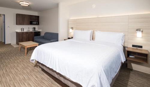 King Suite with Sofa Bed