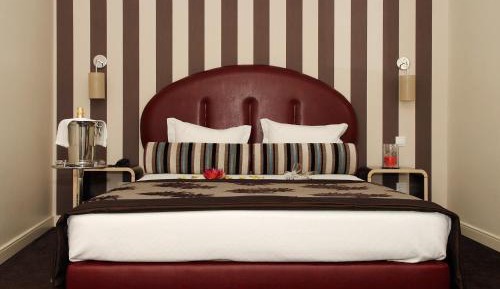 Suite (2 Adults + 1 Child)