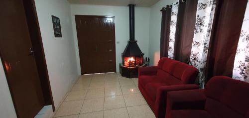 Chalet Family Room (5 Adults)