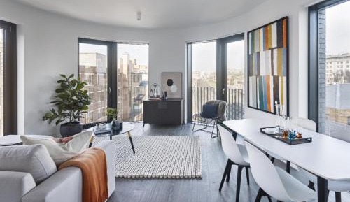 Apartment with Balcony