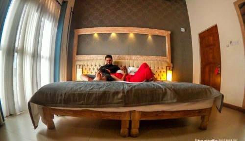 King Room with Mountain View