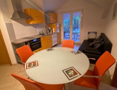 Deluxe Two-Bedroom Apartment