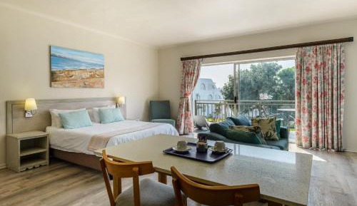 Standard Studio with garden view 