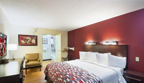 Deluxe King Room Disability Access Non-Smoking