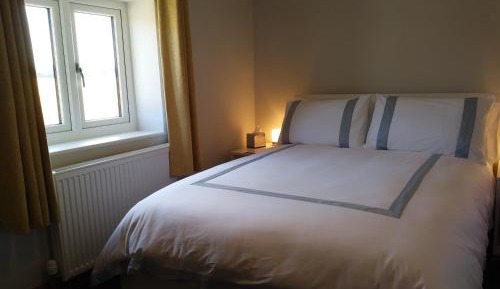 Deluxe Double Room with Shower