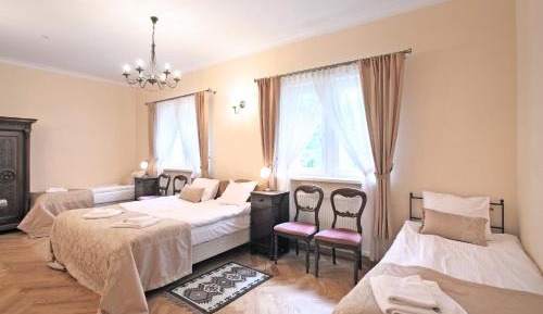 Classic Quadruple Room