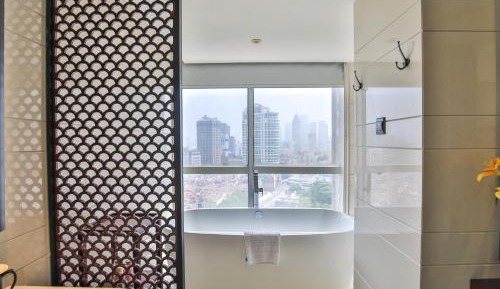 Executive Suite Package