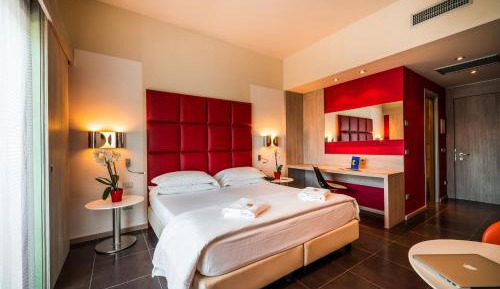Double Room - Single Use