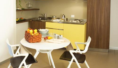 One-Bedroom Apartment (3 Adults)