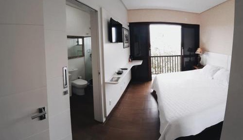 Junior Suite with Balcony