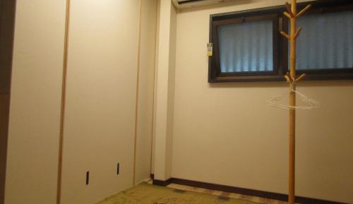 Economy Twin Room