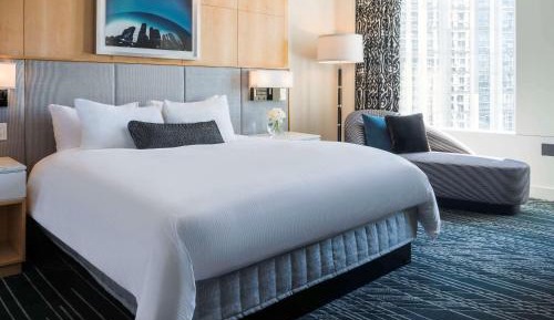 Luxury King Room