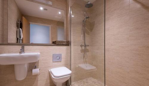 Luxury King or Twin Room with Terrace