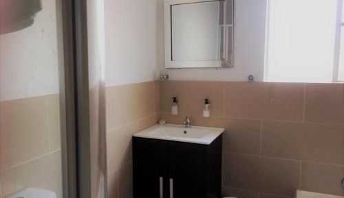 Standard Double Room with bath and shower
