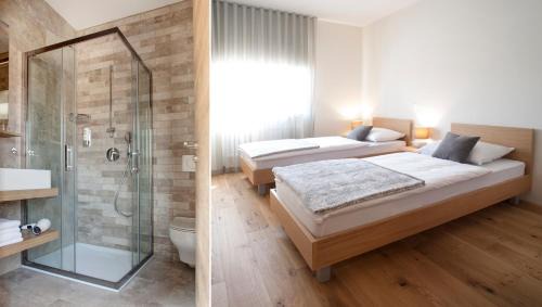 Twin Room with Private Bathroom