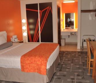 Deluxe Queen Studio with Two Queen Beds - Non-Smoking