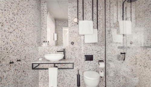 Blique's Superior, Guest room, 1 King