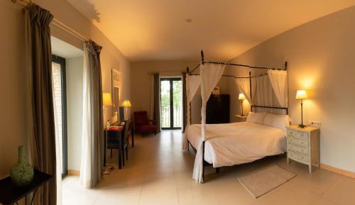 Queen Suite