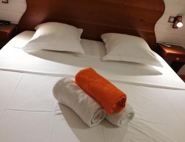 Villa with Garden View