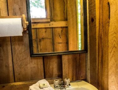 Studio with Mountain View