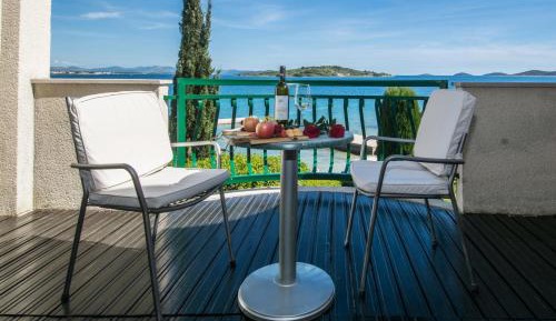 Deluxe Suite with Sea View