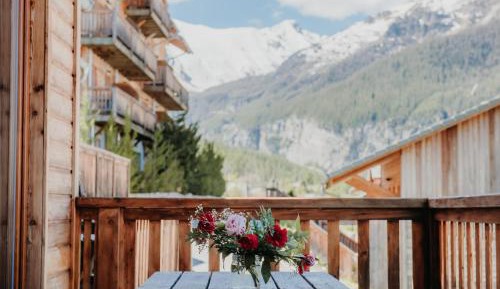 Large Duplex Chalet (9 Adults)