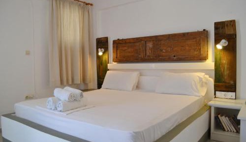 Studio  with Garden View (2 Adults)