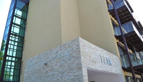 Studio with Terrace