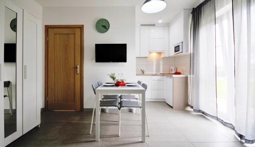Apartment - Split Level with View