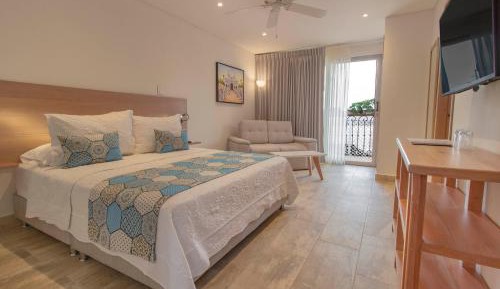 Junior Suite with Balcony