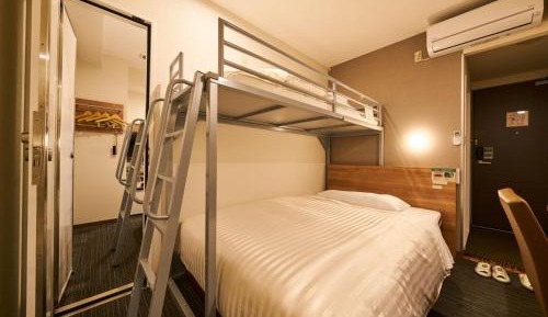 Two Connecting Rooms (3 Adults) - Non-Smoking