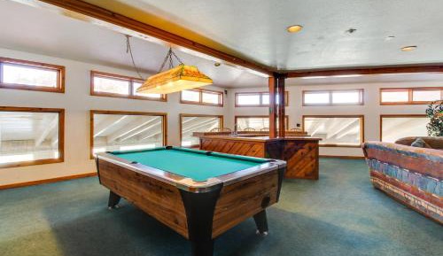 One Bedroom Apartment