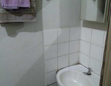 Single Room with Shared Bathroom