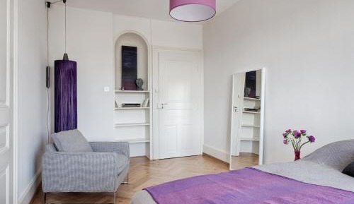 Standard Double Room with Shared Bathroom