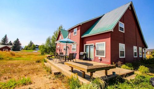 Four bedroom holiday home 